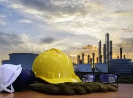 oil-refinery-work-safety-first-260nw-299939564_1_509x339